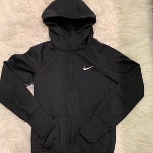 Women’s small Therma-Fit Full-zip